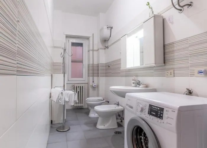 Bianca Flat - Tiburtina Train Station & Wi-fi Appartement Rome